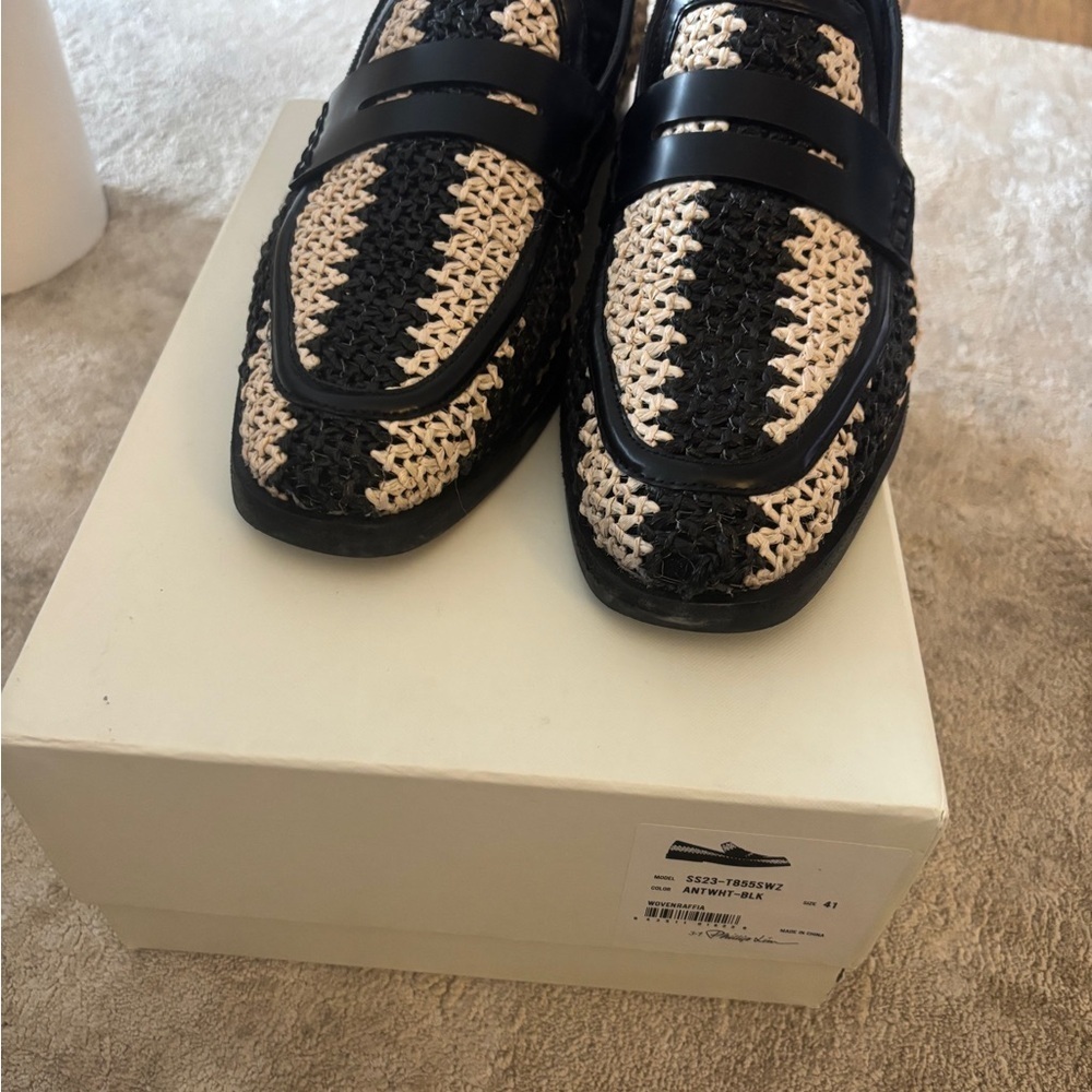3.1 PHILLIP LIM Alexa leather-trimmed two-tone raffia loafers Size 11 - Picture 9 of 15